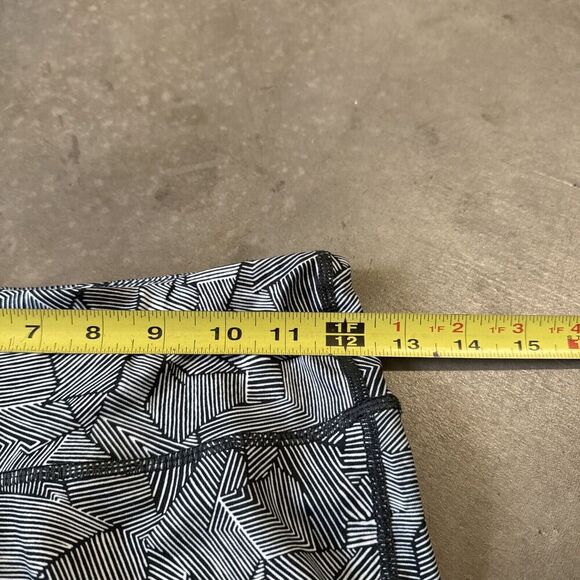 Nike Dri Fit Cropped Legging XS Black White Geometric Mesh‎ Workout Gym Running - Picture 6 of 13